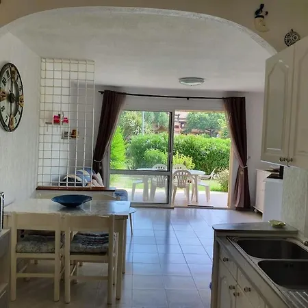 Bonheur En Bord De *