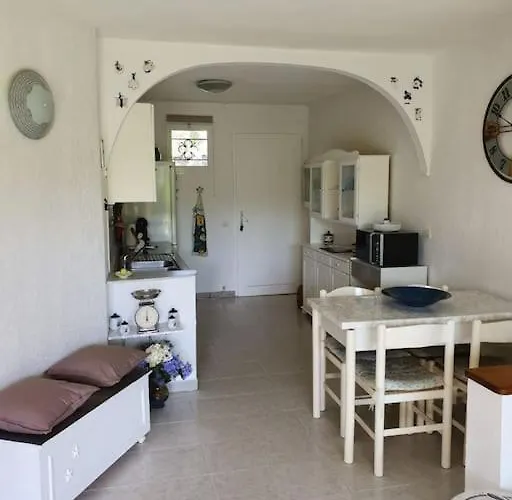 Bonheur En Bord De *